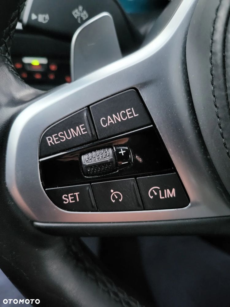BMW Seria 3 - 23