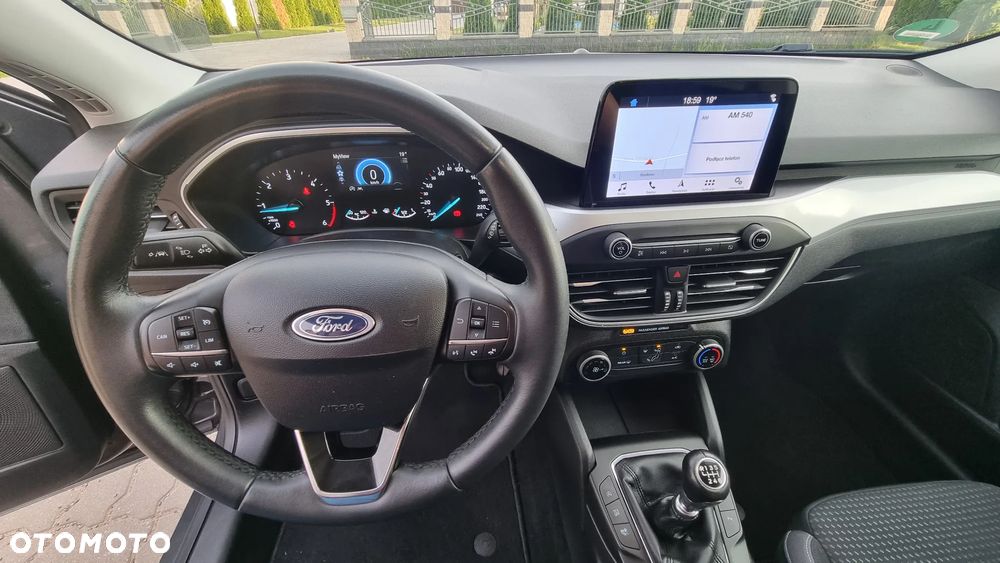 Ford Focus 1.5 EcoBlue Start-Stopp-System COOL&CONNECT - 10