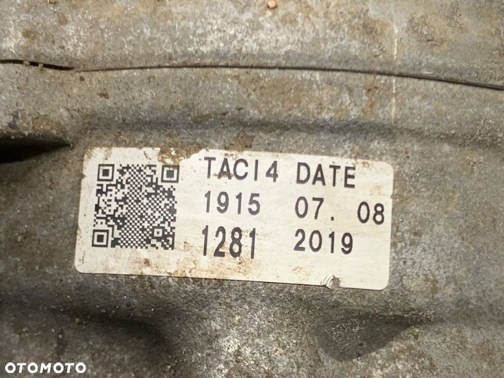 SPRĘŻARKA KLIMATYZACJI  FORD TOURNEO COURIER B460 nadwozie wielkoprzestrzenne (MPV) 2014 - 2022 - 5