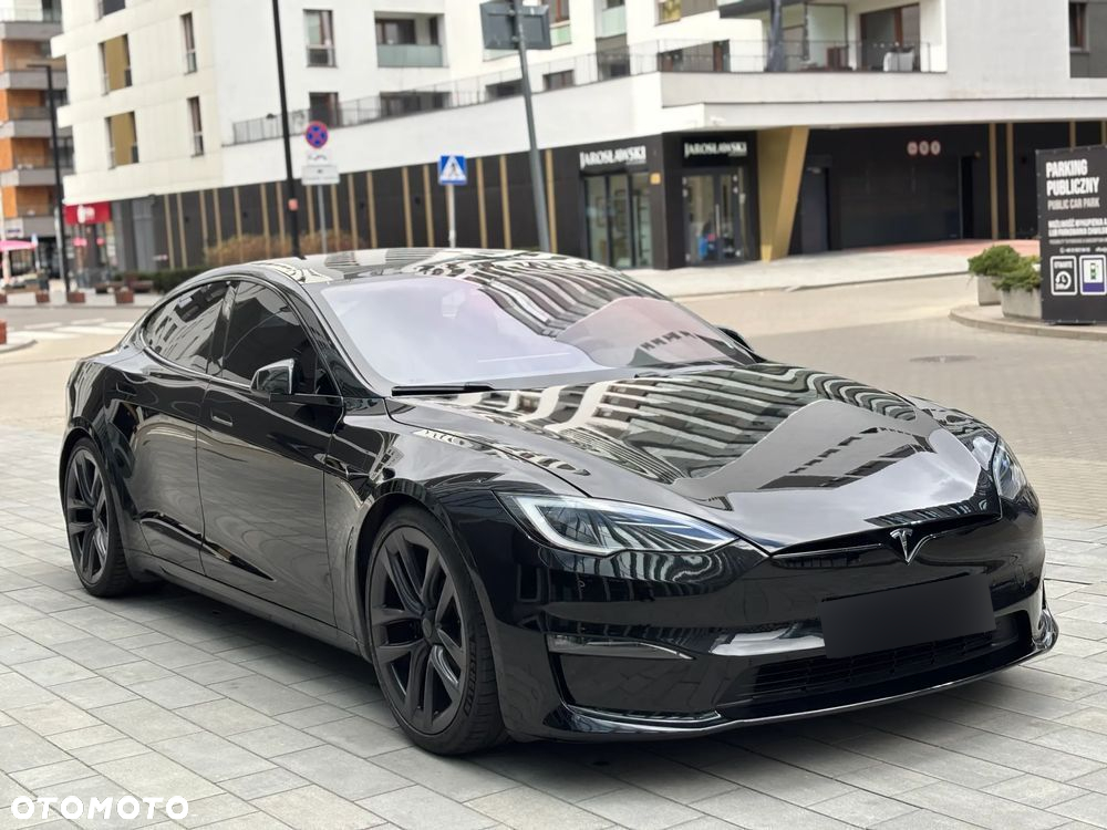 Tesla Model S Plaid - 16