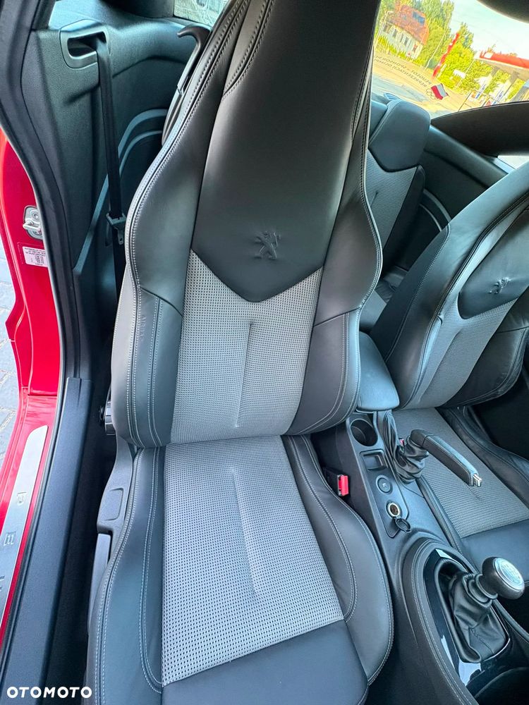 Peugeot RCZ 1.6 THP Magnetic - 8