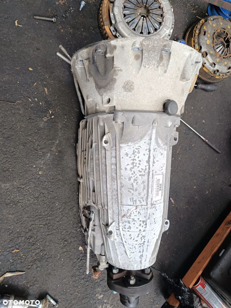 SKRZYNIA 7229080 2042709102 SLK 2.2 CDI 14R