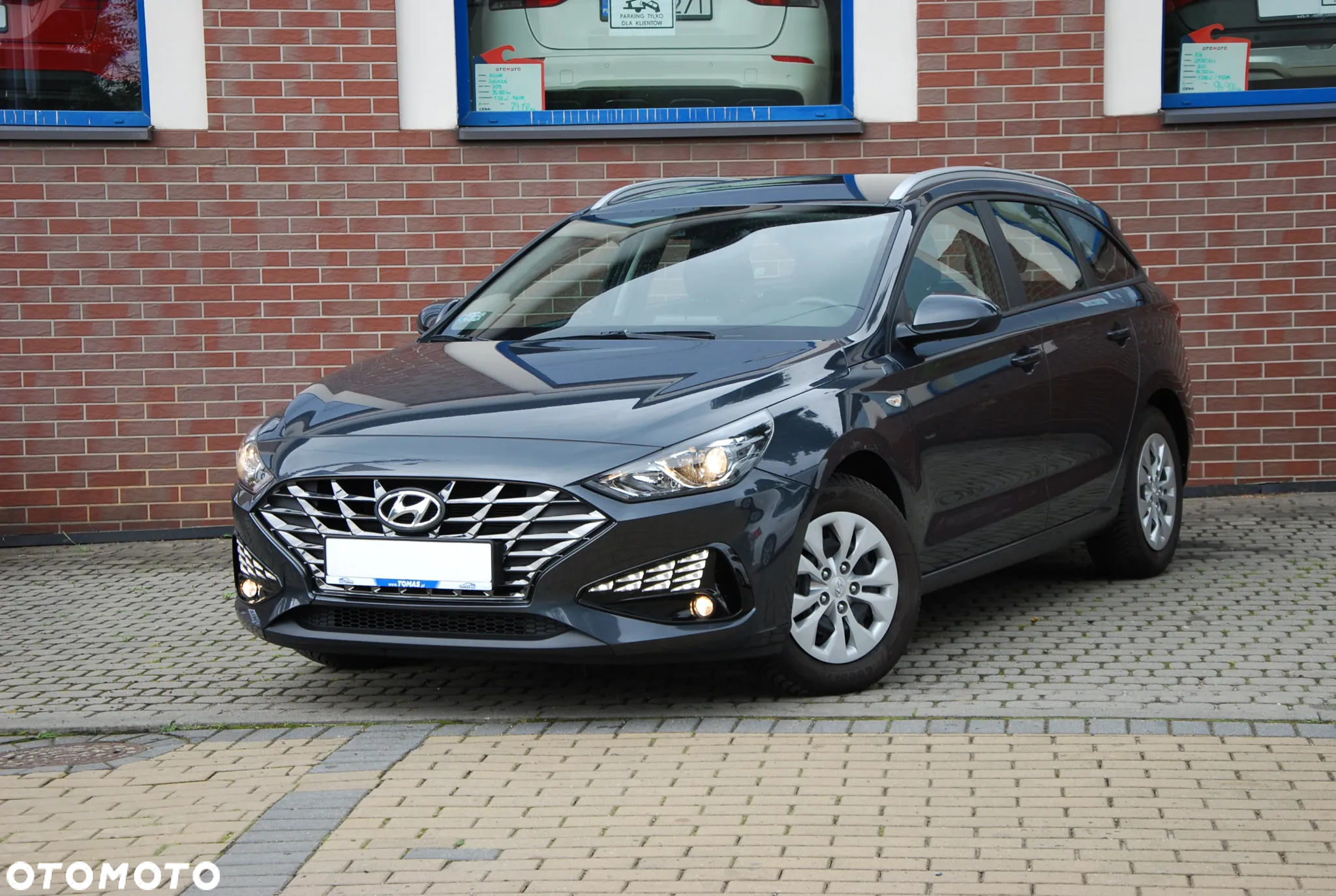 Hyundai i30 1.5 DPI Modern - 9