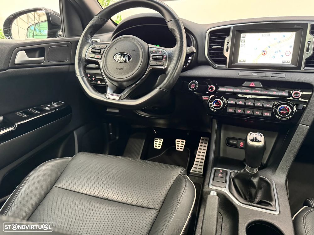 Kia Sportage 2.0 CRDI ISG GT Line - 23