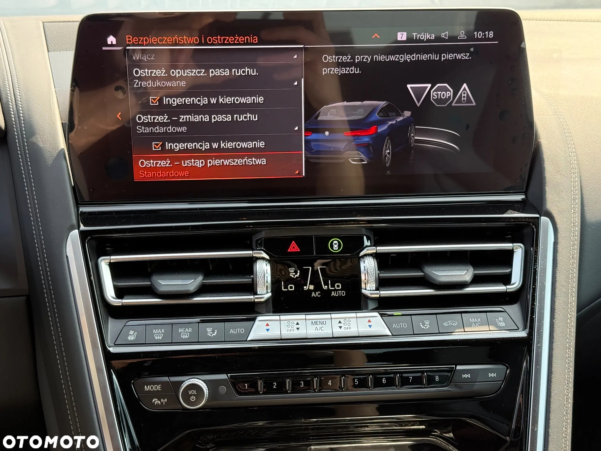 BMW Seria 8 840i xDrive - 26