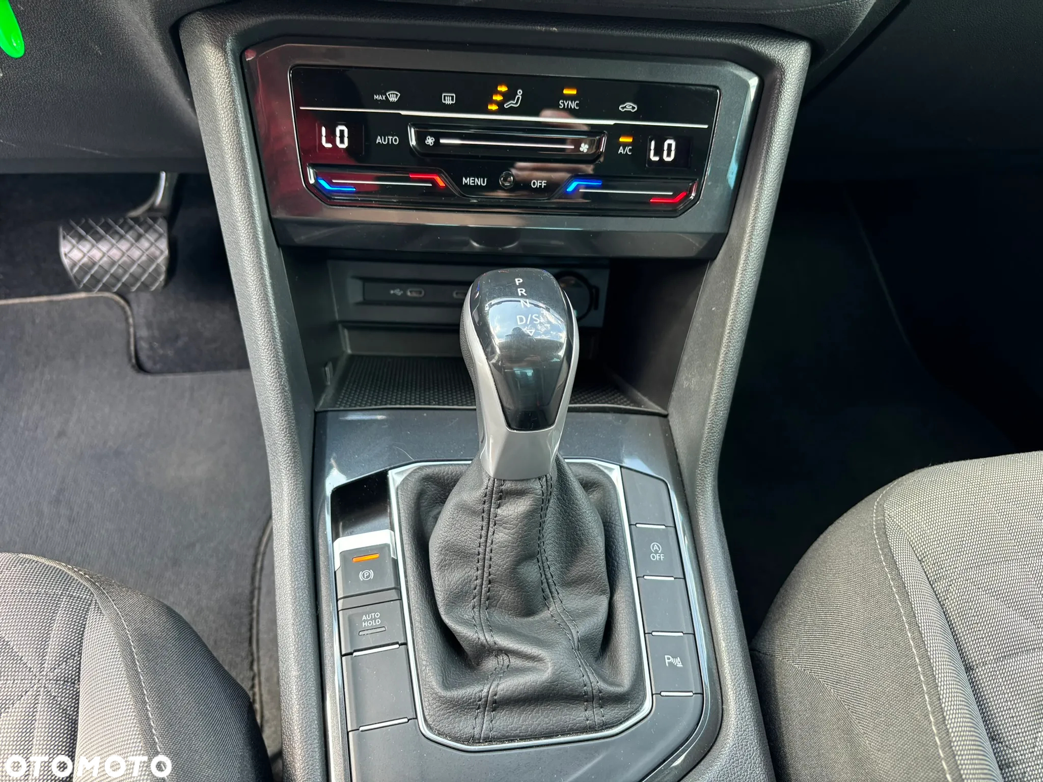 Volkswagen Tiguan 2.0 TDI SCR DSG IQ.DRIVE - 36