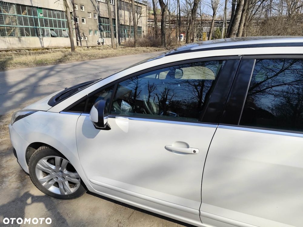 Peugeot 5008 e-HDI 115 ETG6 Stop&Start Active - 13