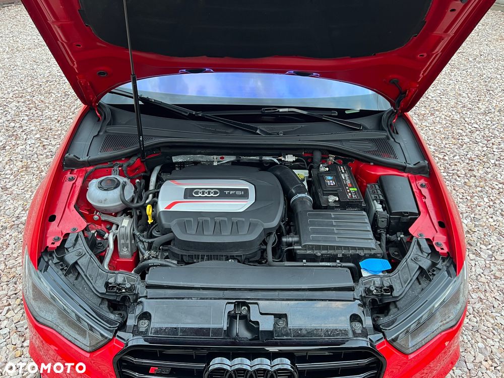 Audi S3 TFSI Sportback quattro S tronic - 11