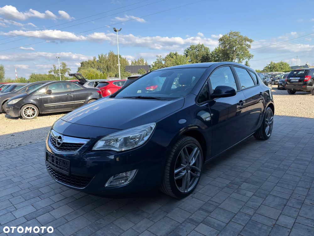 Opel Astra 1.4 T Cosmo - 3