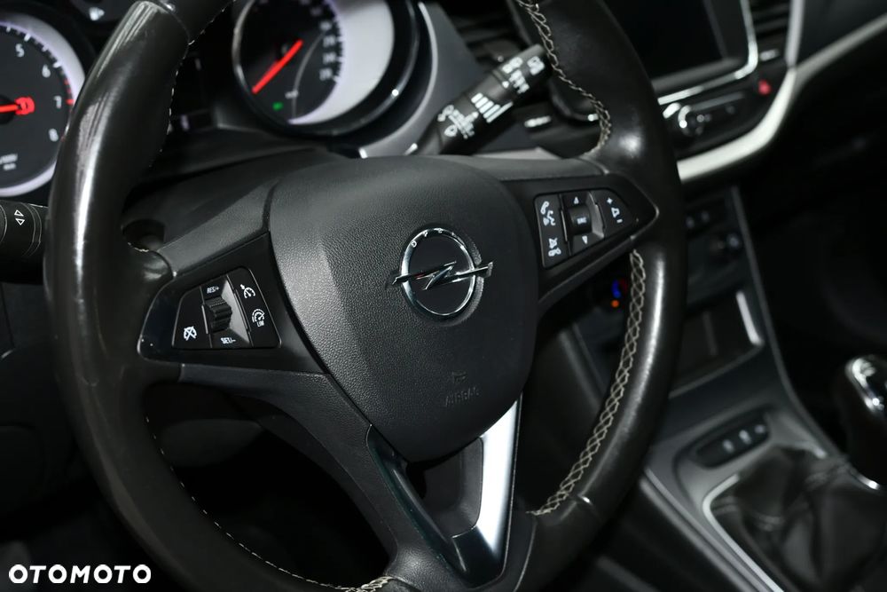Opel Astra 1.2 Turbo Edition - 14