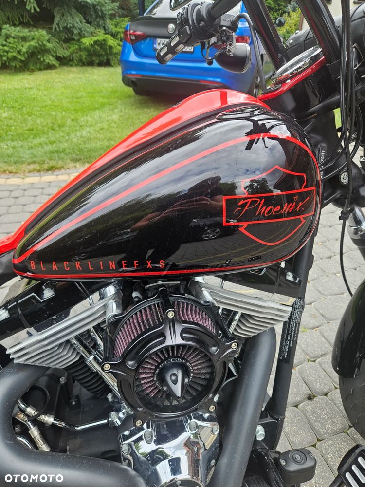 Harley-Davidson Softail Blackline - 9