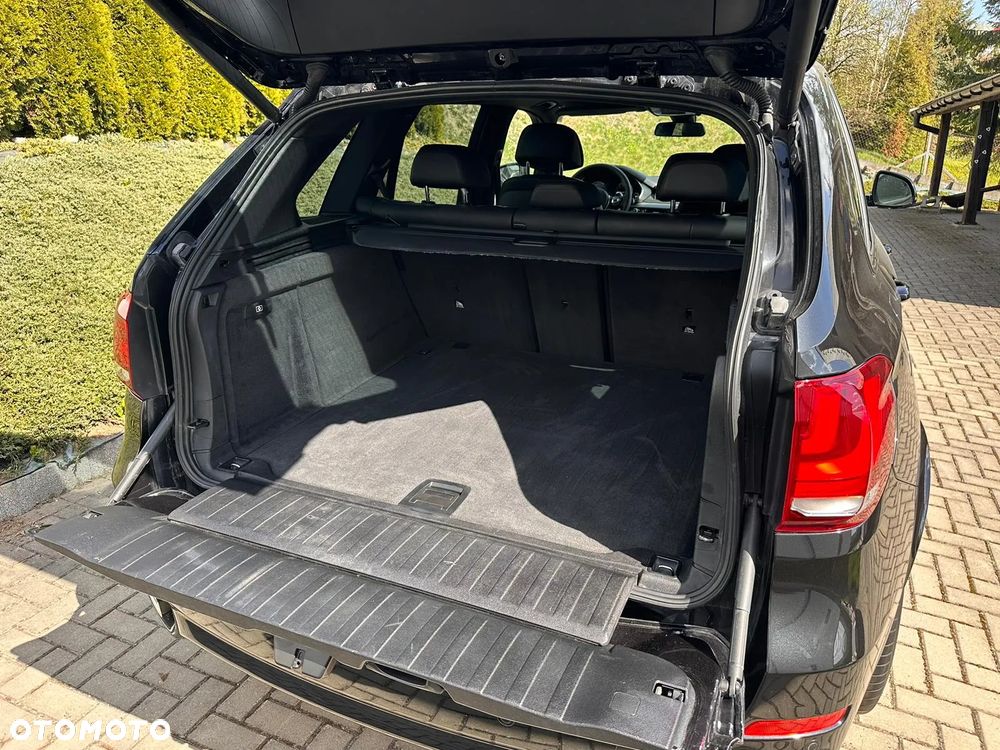 BMW X5 xDrive40d Sport-Aut - 11