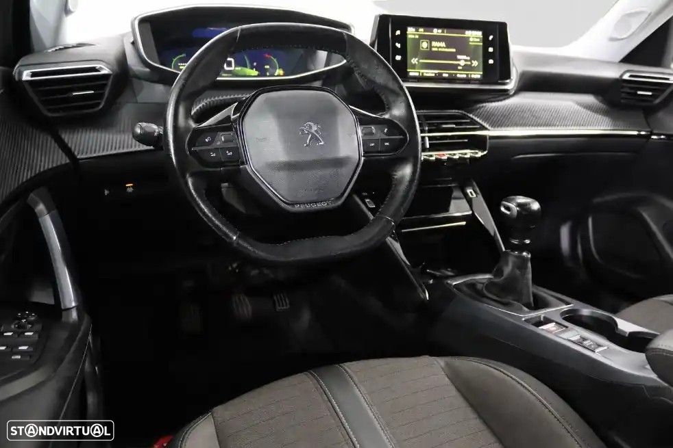 Peugeot 2008 1.2 PureTech Allure - 5