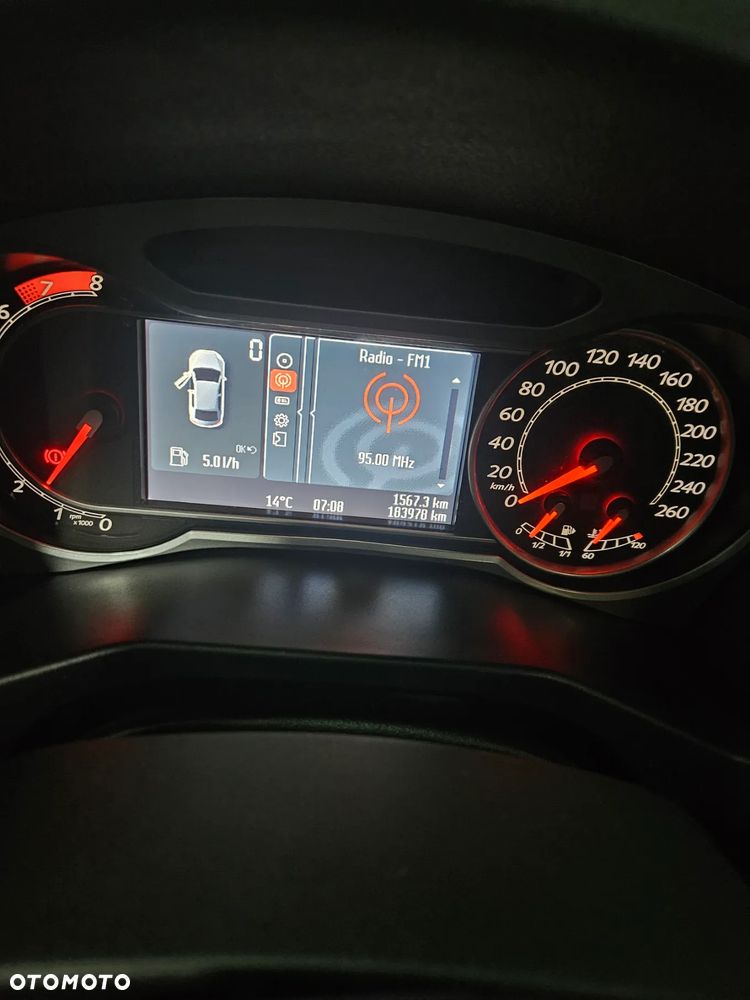 Ford Mondeo 2.5 Ghia X - 4