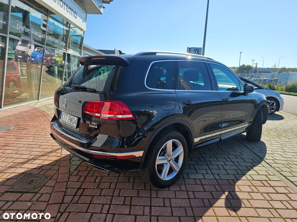 Volkswagen Touareg 3.0 V6 TDI BMT Perfectline R-Style - 8