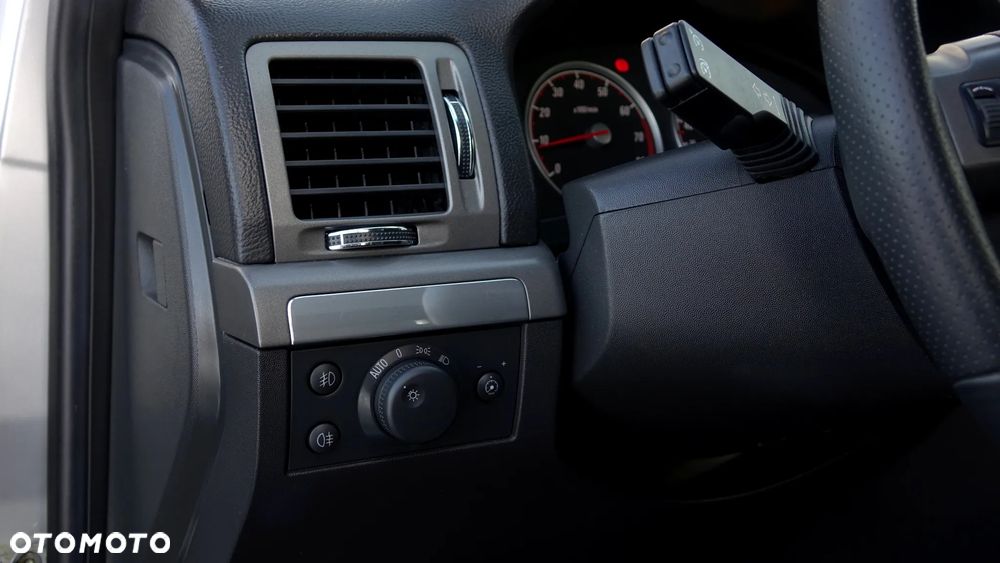 Opel Vectra 1.8 GTS - 3