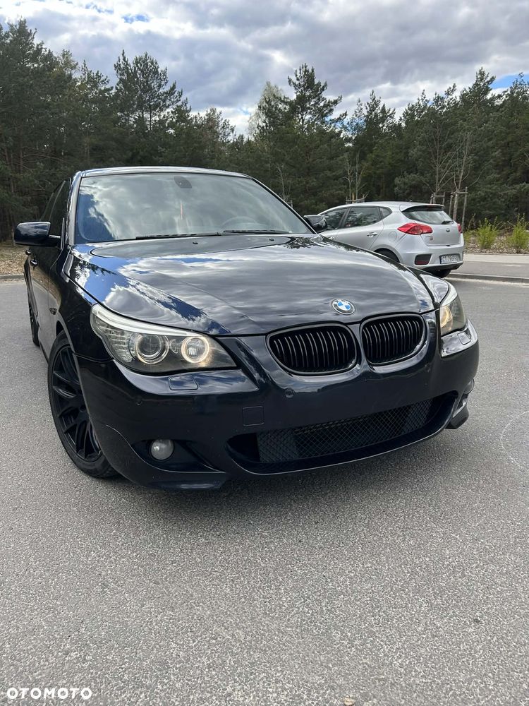 BMW Seria 5 525d - 2