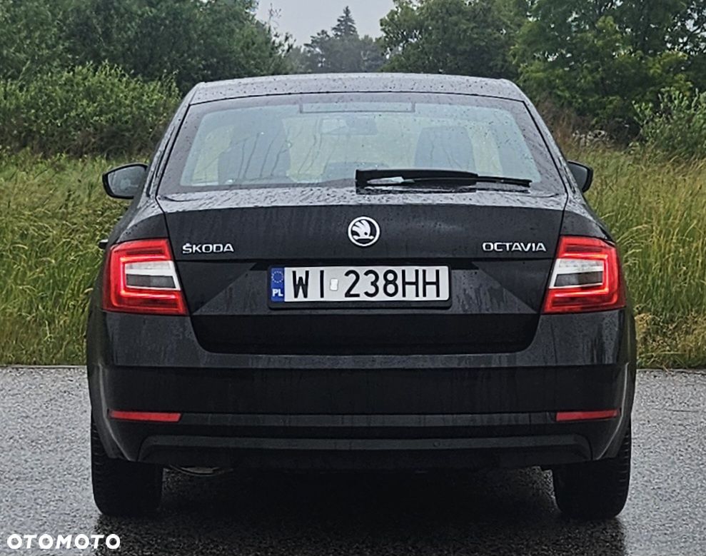 Skoda Octavia 2.0 TDI SCR Ambition - 6