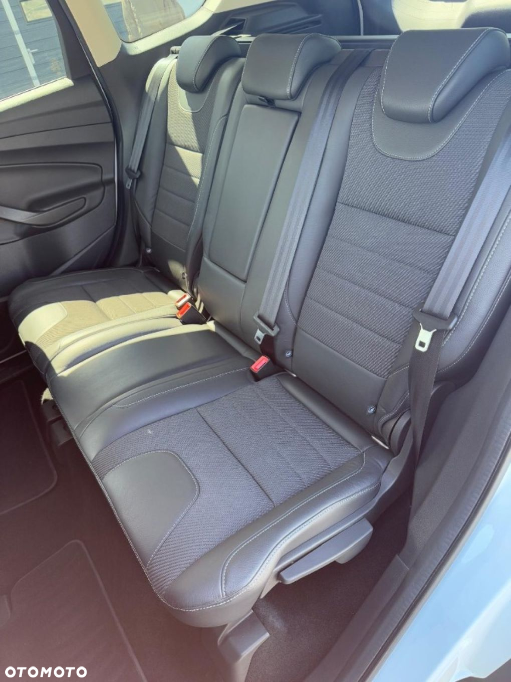 Ford Kuga - 23