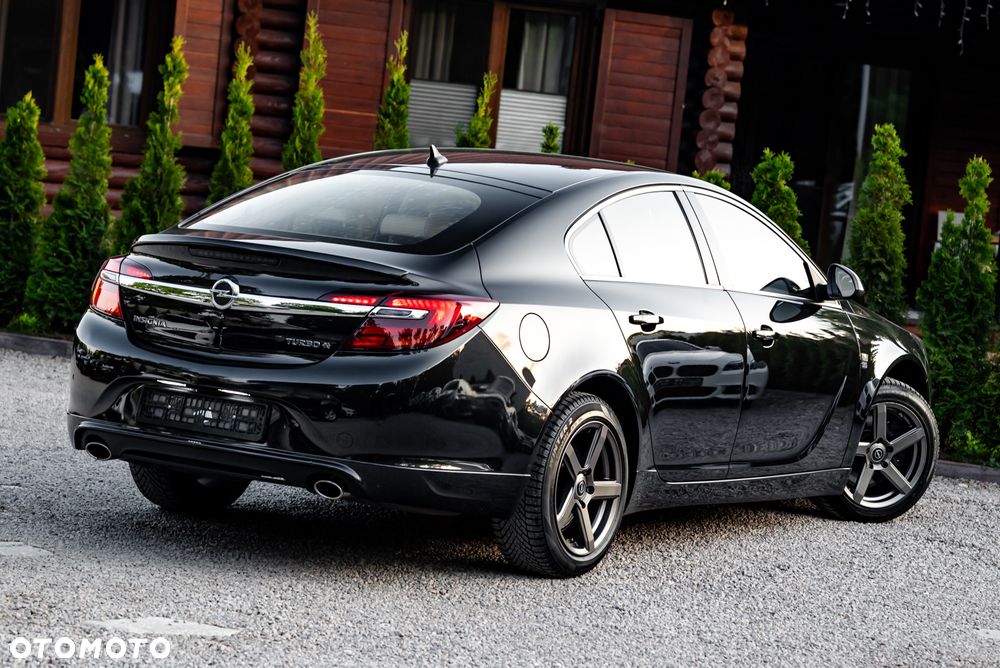 Opel Insignia 2.0 Turbo 4x4 Sport - 9