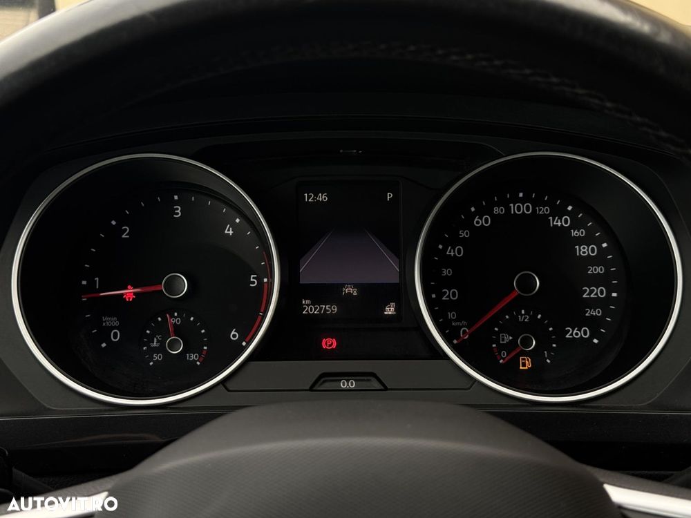 VOLKSWAGEN Tiguan 2020 — imagine 19