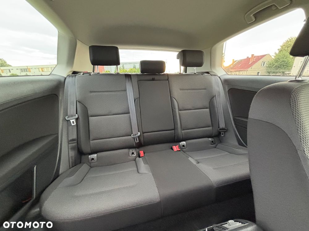 Volkswagen Golf 1.6 TDI BMT Comfortline - 10