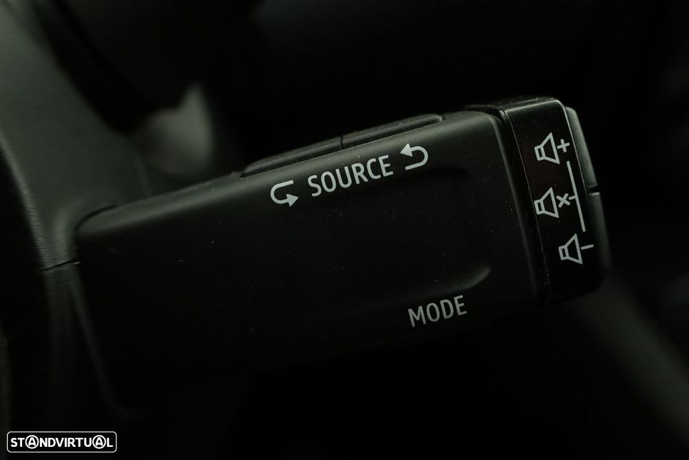 Renault Captur 1.0 TCe Techno Bi-Fuel - 19