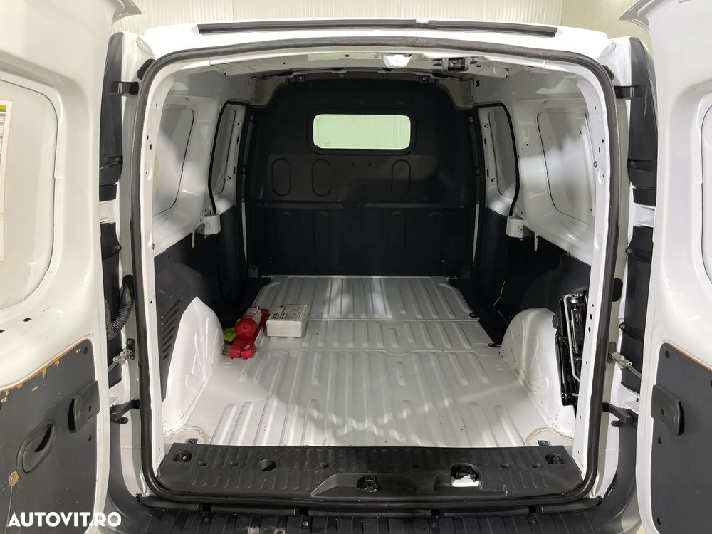 Renault Kangoo Maxi - 9