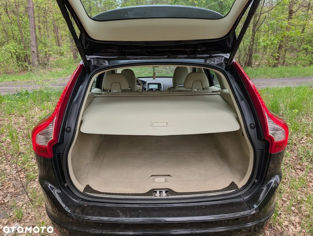 Volvo XC 60 D4 Drive-E Summum - 10