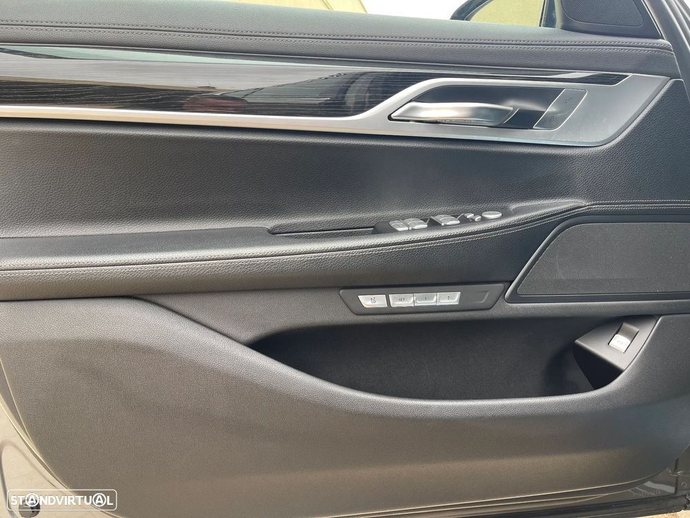 BMW 730 d - 20