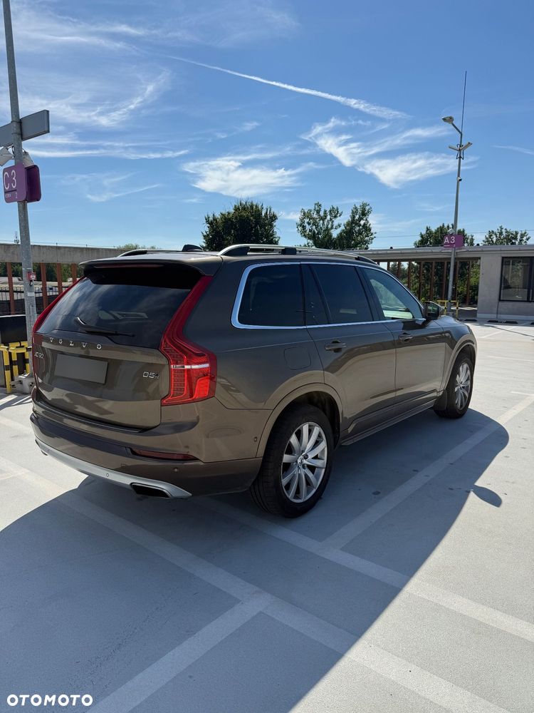 Volvo XC 90 D5 AWD Momentum - 3