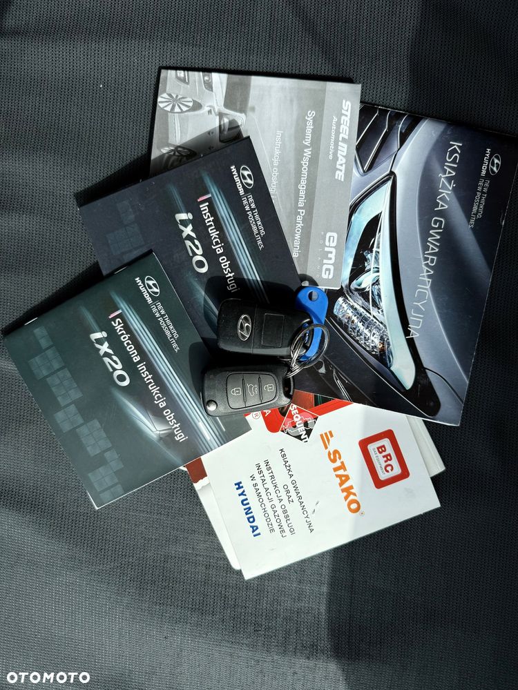 Hyundai ix20 1.4 BlueDrive Classic + - 28