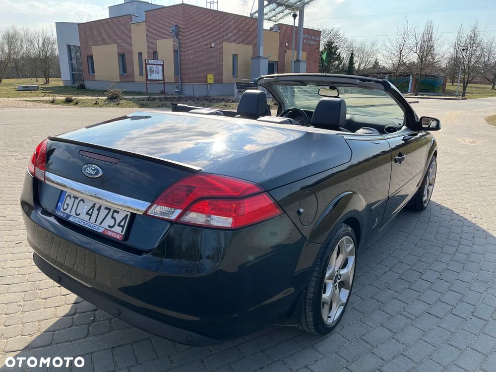 Ford Focus 2.0 16V Titanium - 8