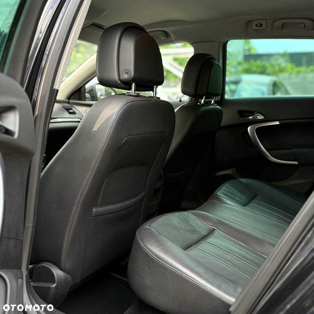 Opel Insignia - 8