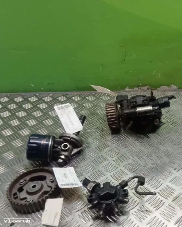 Reparação de Renault GRAND SCENIC II 1.5 DCI K9K732 - 3