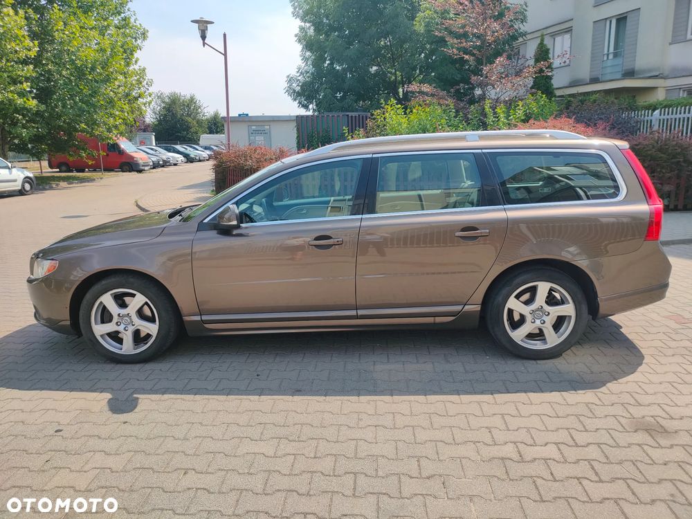Volvo V70 D4 Momentum - 2
