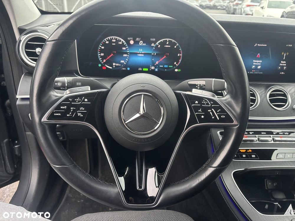 Mercedes-Benz Klasa E - 11