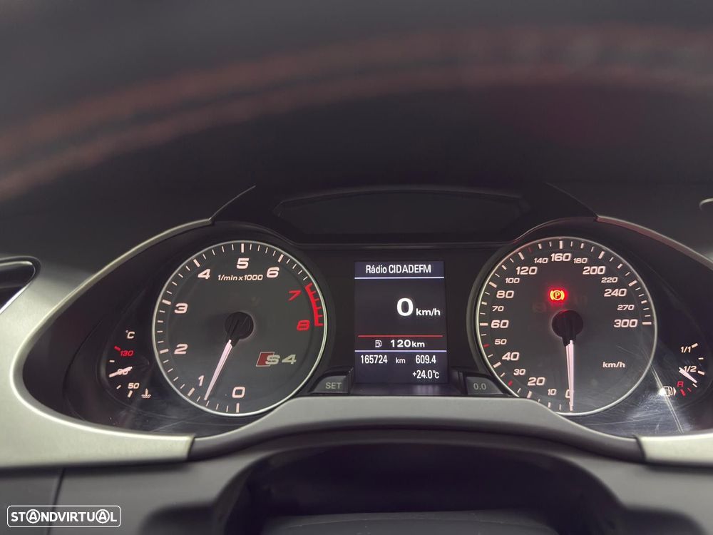 Audi S4 Avant - 22