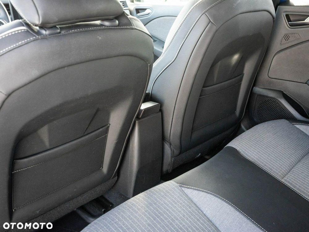 Renault Clio - 29