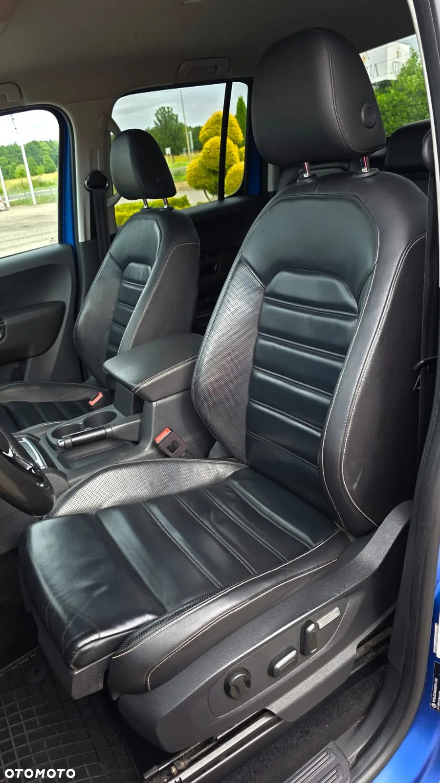 Volkswagen Amarok 3.0 V6 TDI 4Mot Aventura - 10