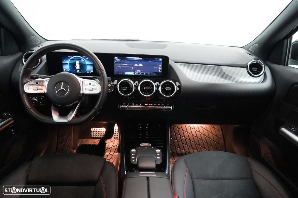 Mercedes-Benz GLA 180 d AMG Line - 5