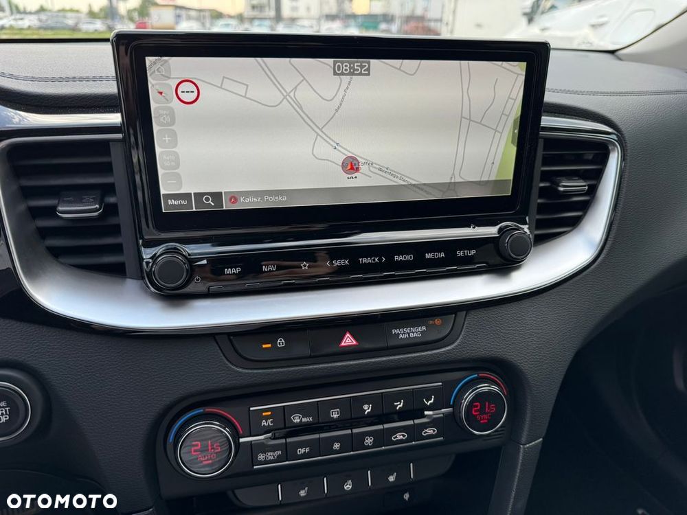 Kia Ceed 1.6 GDI PHEV Business Line DCT - 11