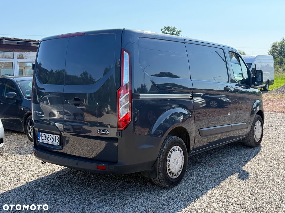 Ford Transit Cuatom - 6