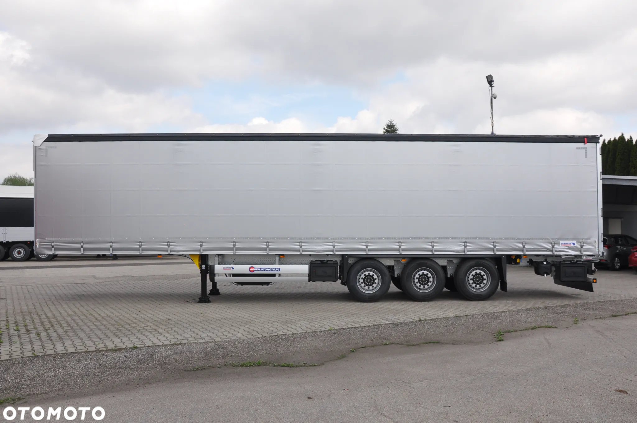 Schmitz Cargobull STANDARD PODNOSZONY DACH PODNOSZONA OŚ DWA KOŁA ZAPASOWE - 5