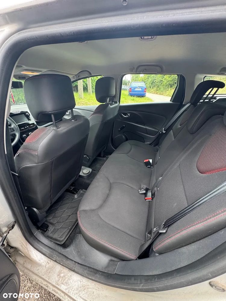 Renault Clio 1.2 16V Life - 10