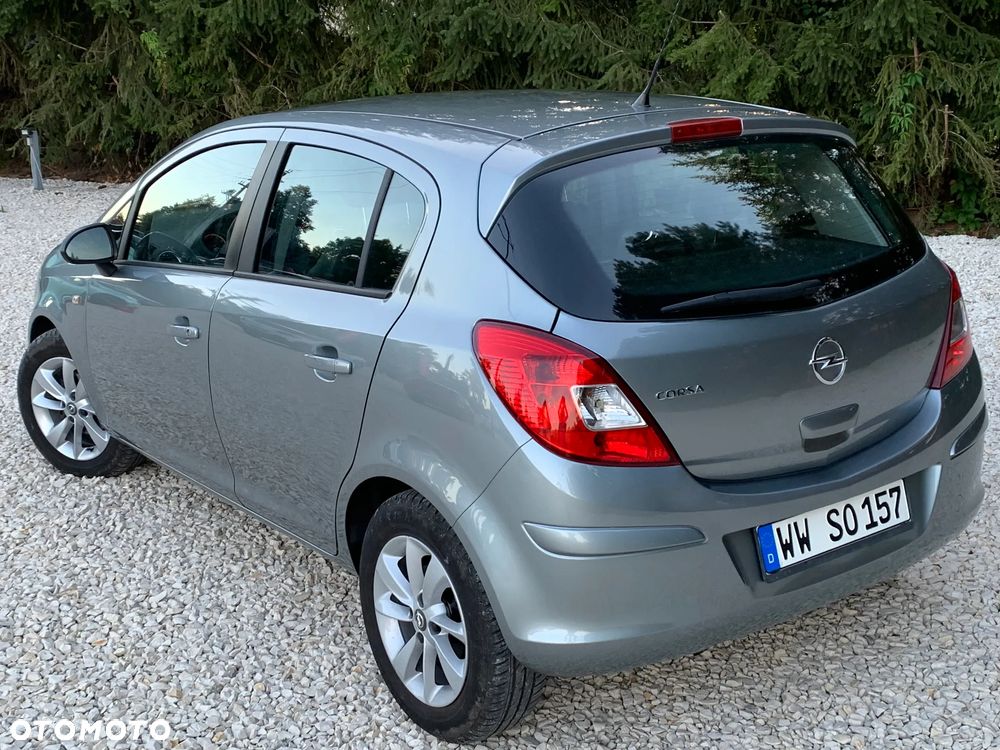 Opel Corsa 1.4 16V Navi - 11