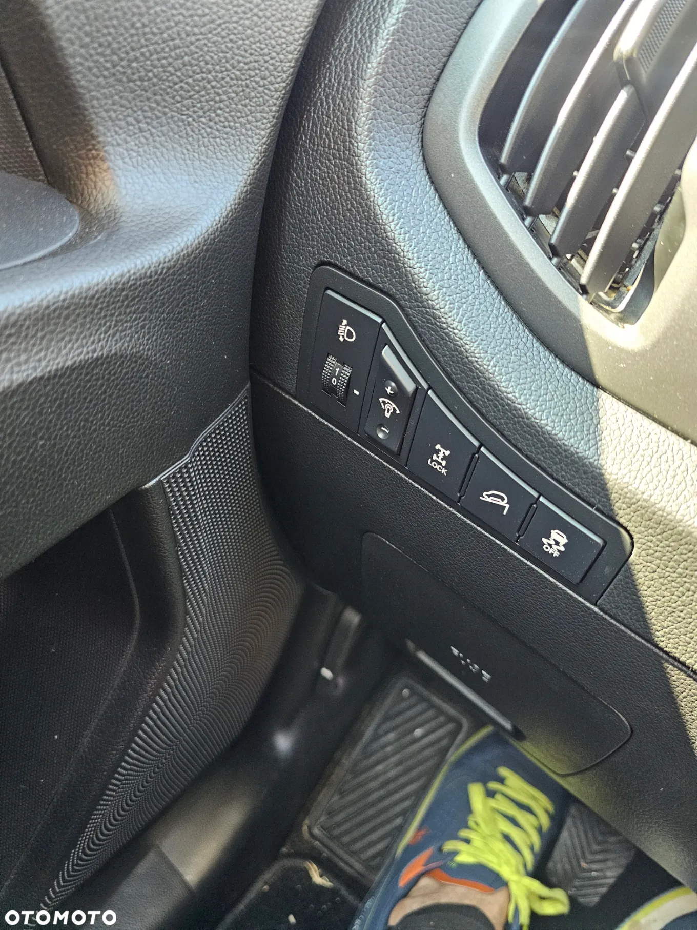 Kia Sportage - 12