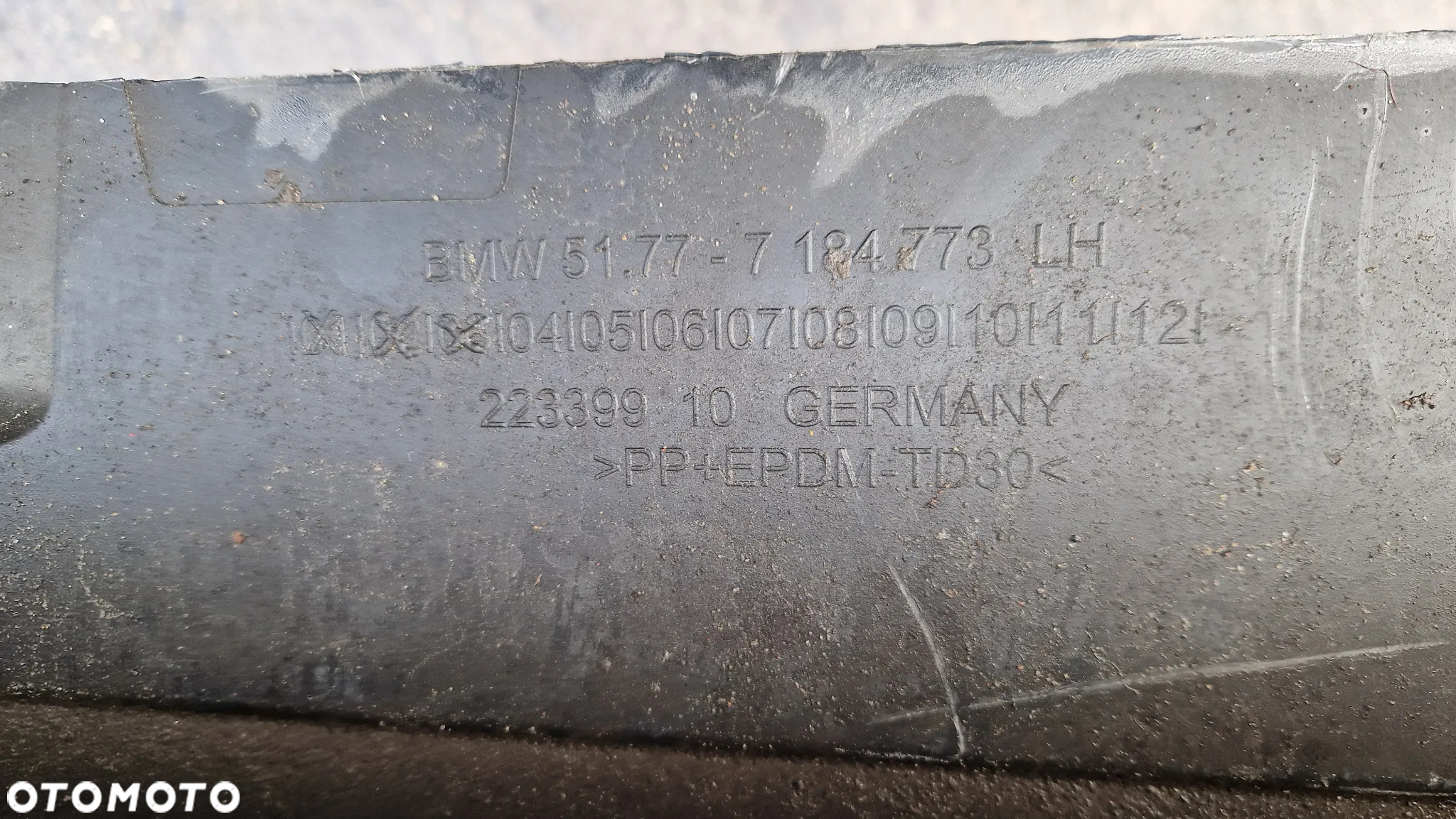 BMW F10 LISTWA NA PRÓG LEWA 7184773 - 4