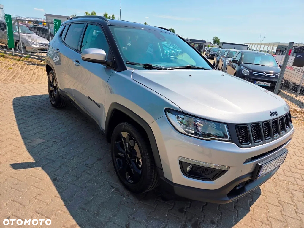 Jeep Compass 1.4 MultiAir Longitude - 23