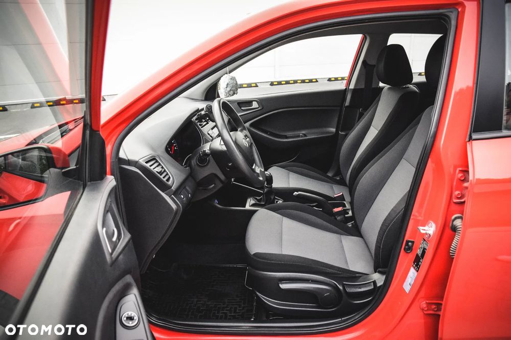 Hyundai i20 1.2 Comfort - 23